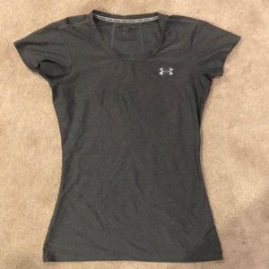 Fitted Under Armor Shirt